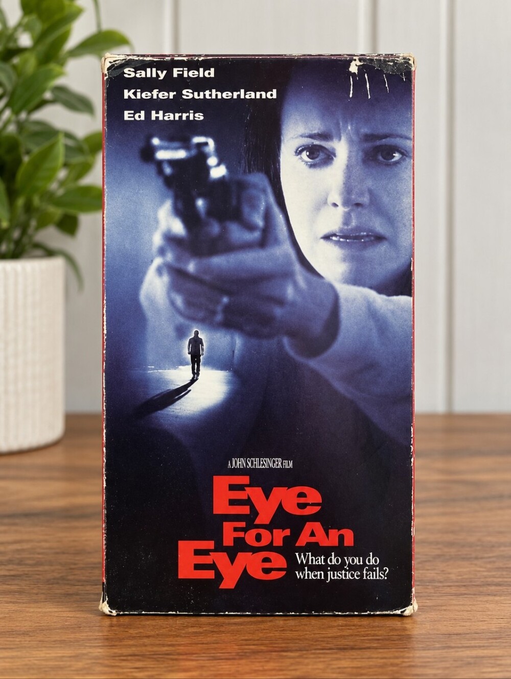 Eye for an eye thriller vhr movie